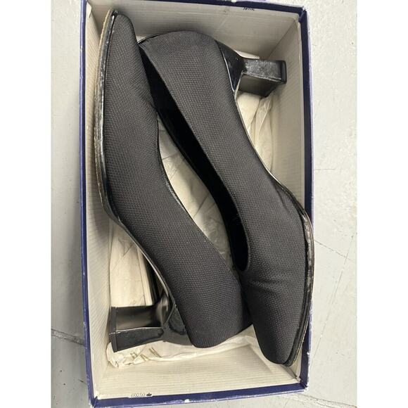 90s Stuart Weitzman Black Nylon Patent Pumps Heels Sz 10B | Wall Street Style - Picture 2 of 6